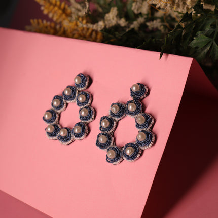 Pearls bloom hoop