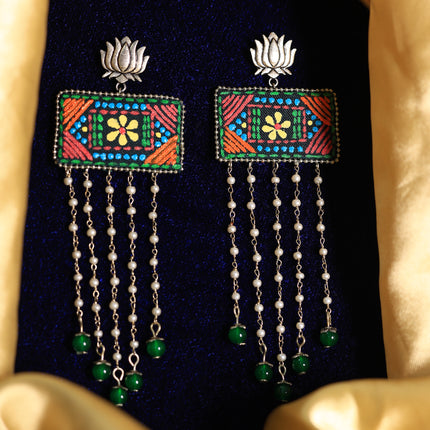 handpaintated earring 1
