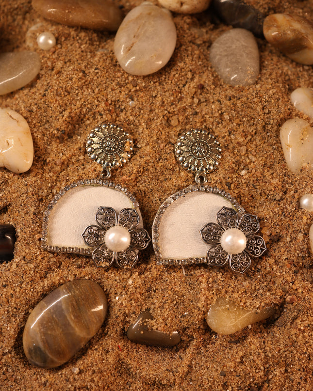 Fabric earring 17