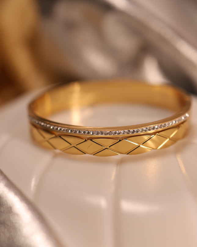 Baby size bracelet Gold